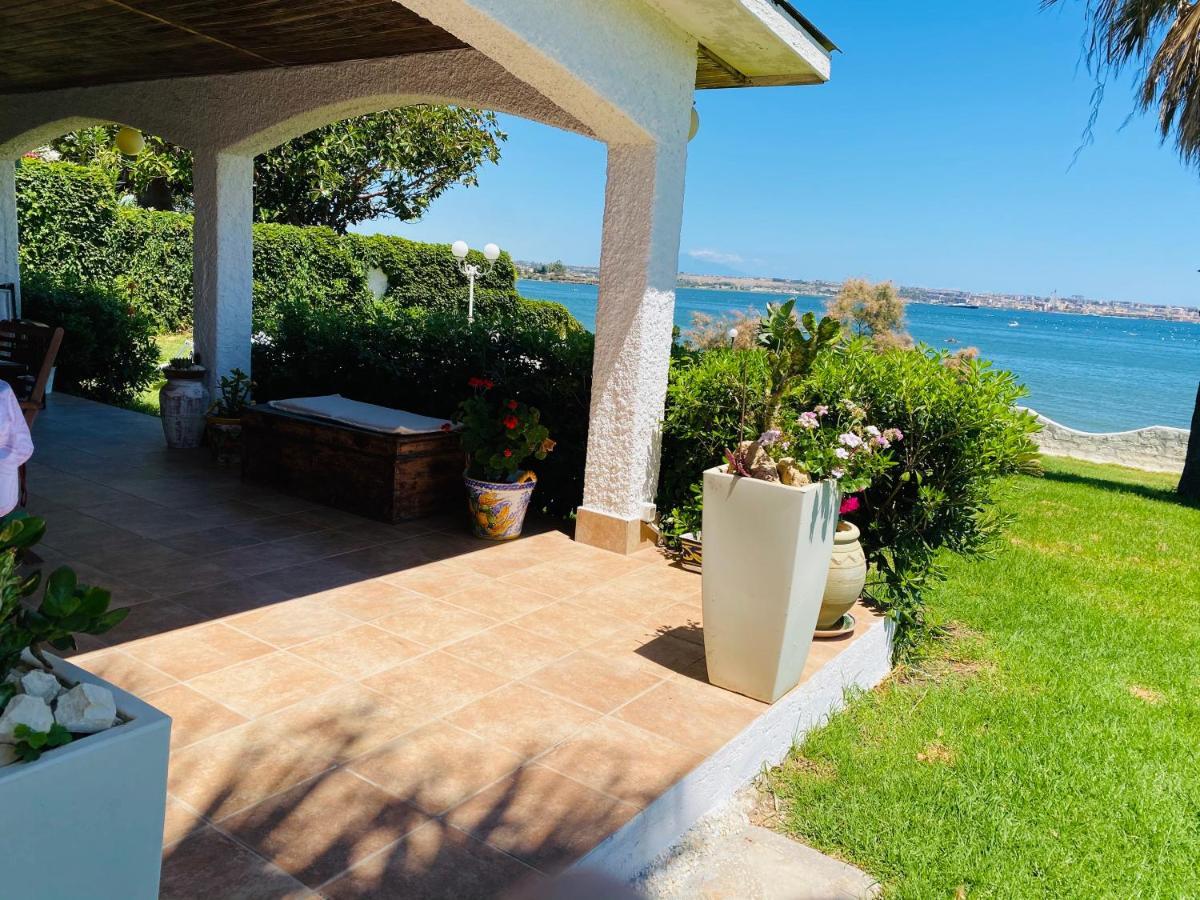 Villa Incanto On The Sea Сиракуза Екстериор снимка