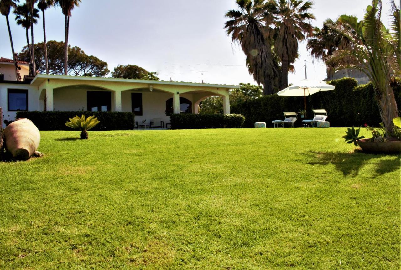 Villa Incanto On The Sea Сиракуза Екстериор снимка